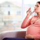 یک خانم باردار چقدر باید آب بنوشد؟